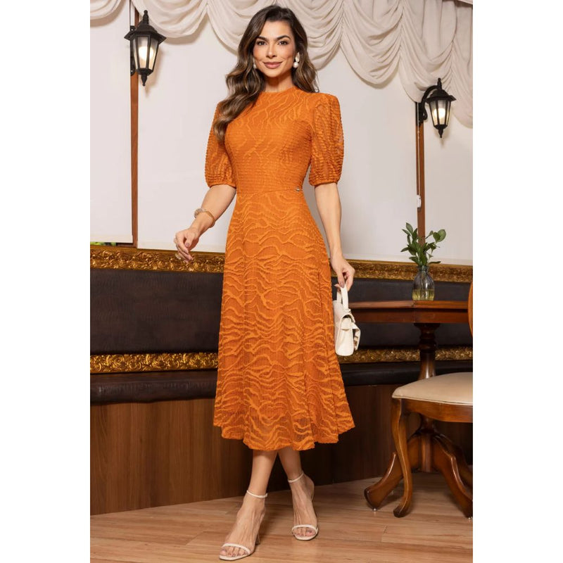 Vestido Midi Renda Plissada com Manga 3/4 Elegante e Forro